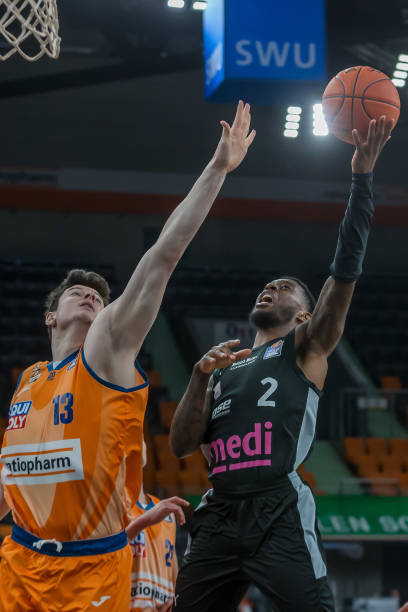 在去年的一 在去年的一